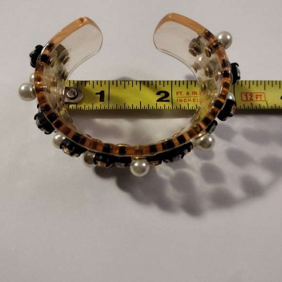 J. Crew pearl Rhinestone Lucite Cuff Bracelet 🩷 - Picture 4 of 7